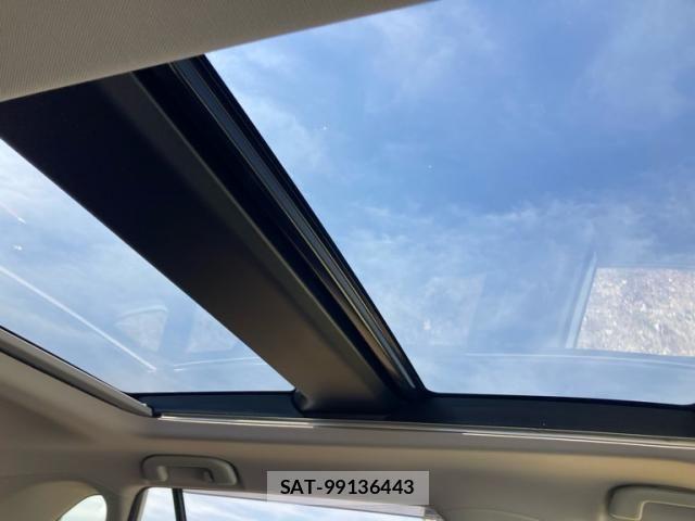Toyota RAV4 2019-06 7502559-25