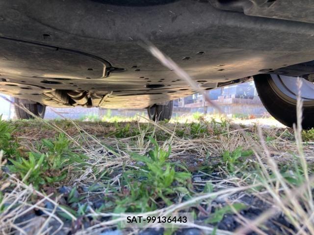 Toyota RAV4 2019-06 7502559-4