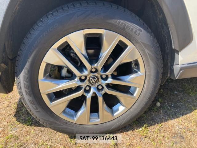 Toyota RAV4 2019-06 7502559-6