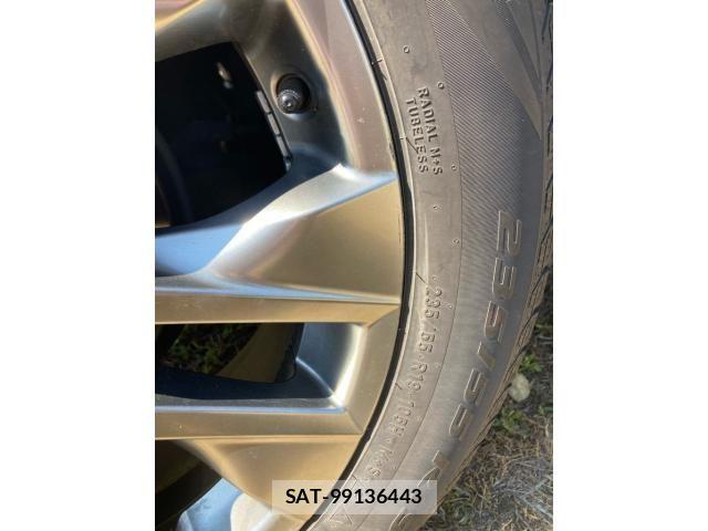 Toyota RAV4 2019-06 7502559-7