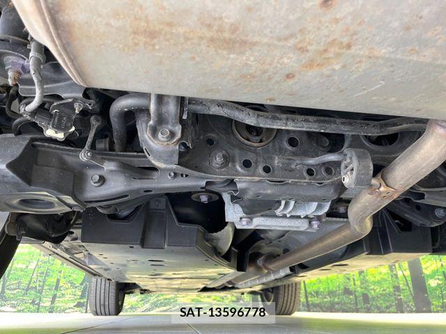 Toyota RAV4 2019-07 7502555-18