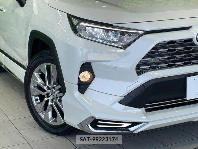 Toyota RAV4 2020-09 7502547-12