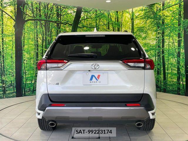 Toyota RAV4 2020-09 7502547-15