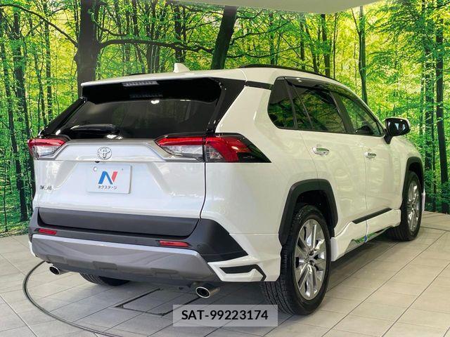 Toyota RAV4 2020-09 7502547-17