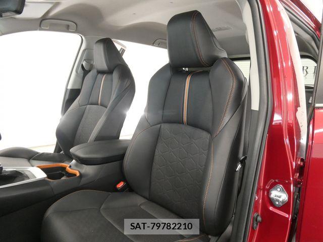 Toyota RAV4 2020-11 7509840-16