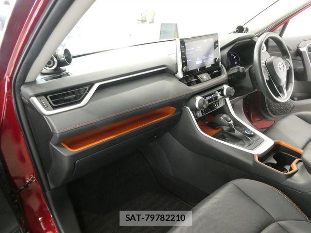 Toyota RAV4 2020-11 7509840-17