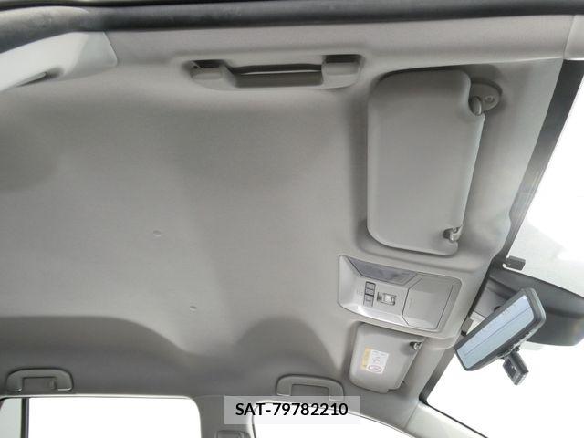 Toyota RAV4 2020-11 7509840-28