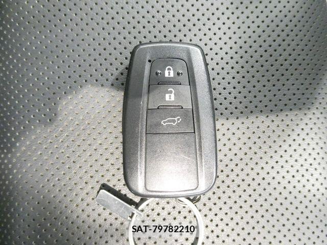 Toyota RAV4 2020-11 7509840-29