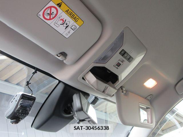 Toyota RAV4 2019-07 7502552-15