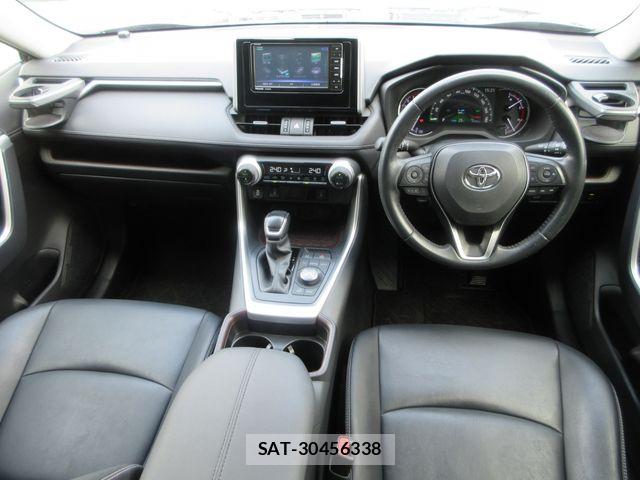 Toyota RAV4 2019-07 7502552-1