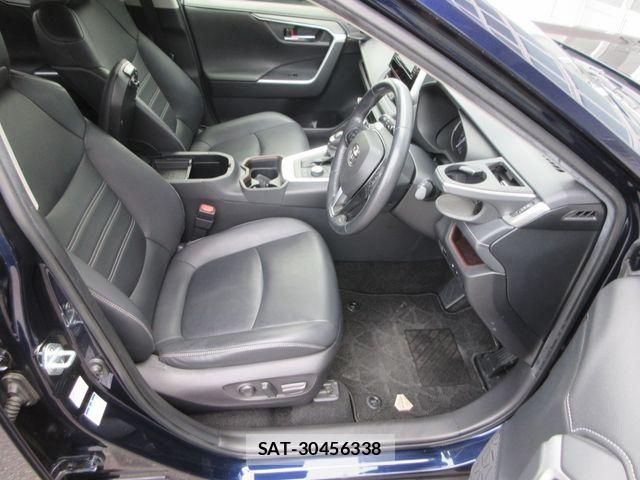 Toyota RAV4 2019-07 7502552-4