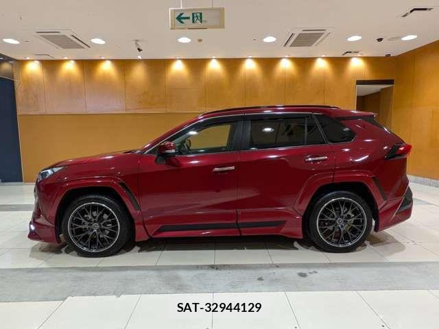 Toyota RAV4 2022-02 7502557-11