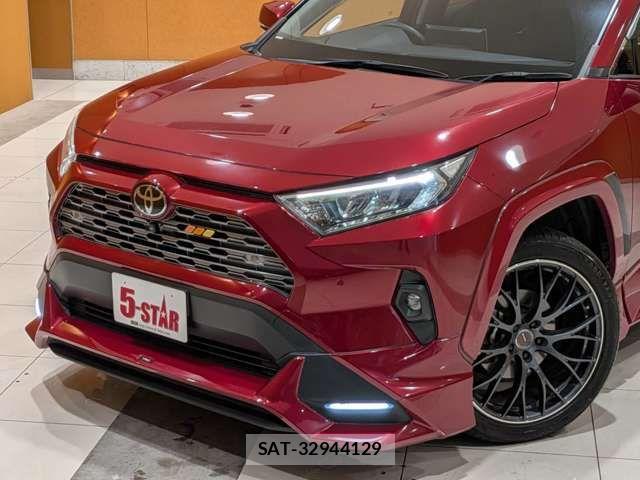 Toyota RAV4 2022-02 7502557-6
