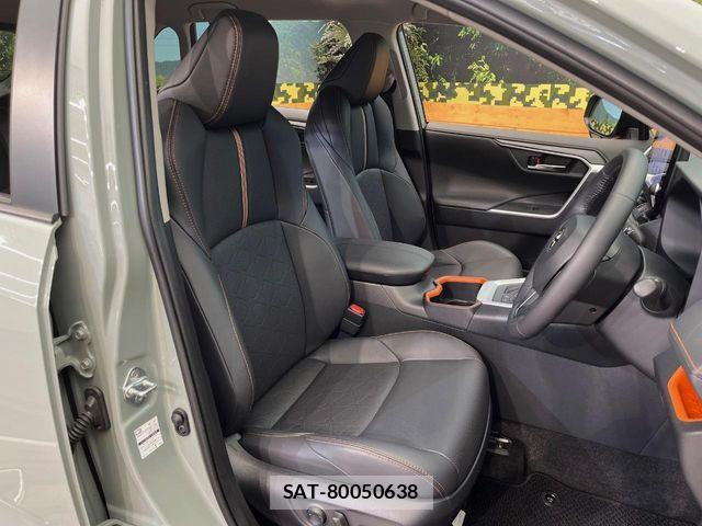 Toyota RAV4 2025-10 7502533-9