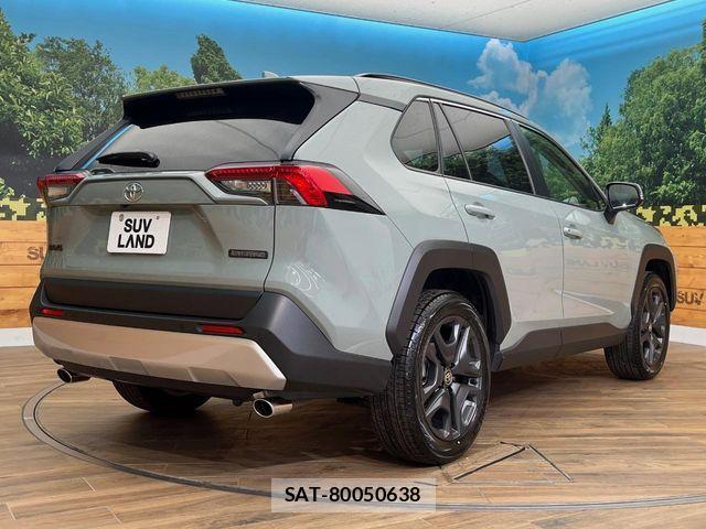 Toyota RAV4 2025-10 7502533-17