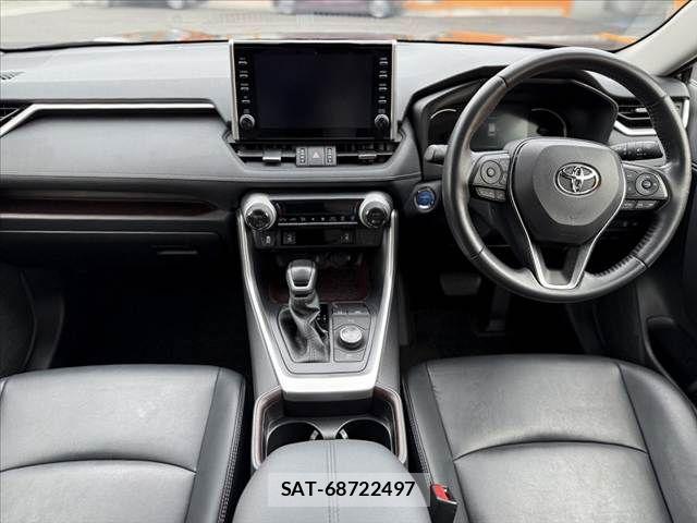 Toyota RAV4 2020-10 7502551-1