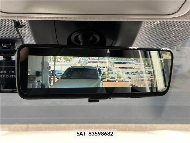 Toyota RAV4 2019-11 7502546-5