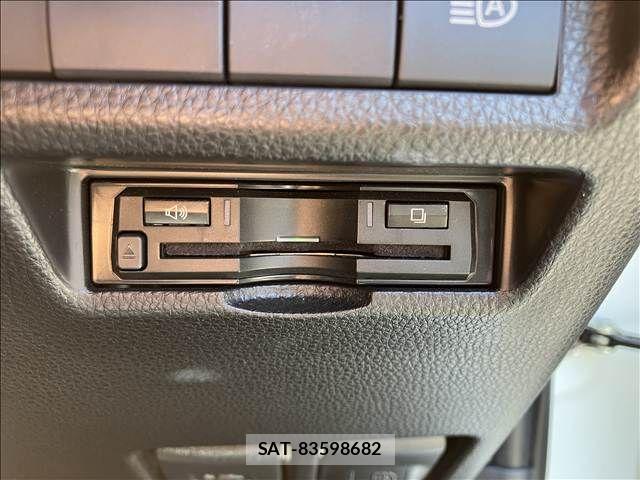 Toyota RAV4 2019-11 7502546-7