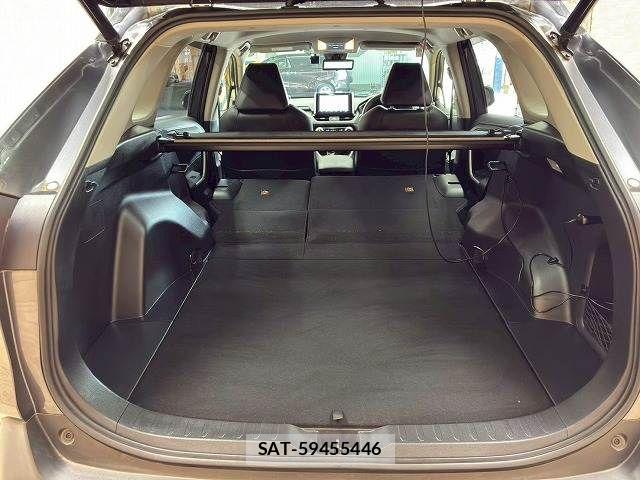 Toyota RAV4 2019-06 7502542-12