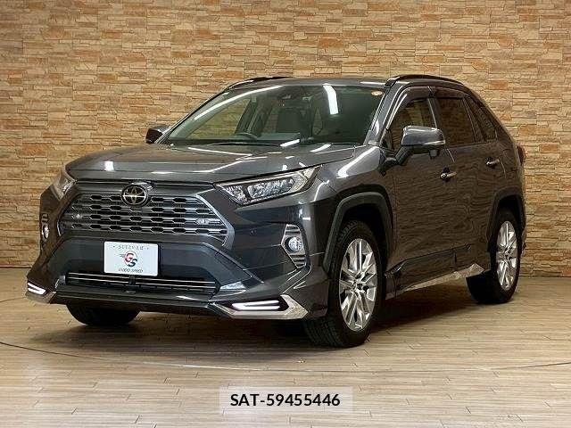 Toyota RAV4 2019-06 7502542-13