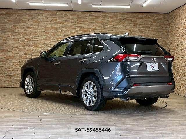 Toyota RAV4 2019-06 7502542-16