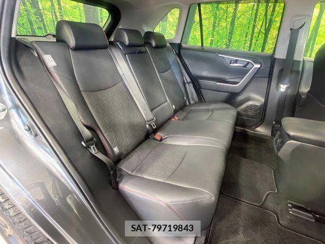 Toyota RAV4 2022-02 7502537-8