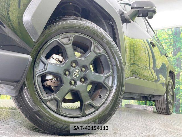 Toyota RAV4 2022-05 7502554-12