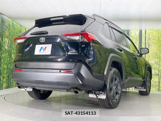 Toyota RAV4 2022-05 7502554-16