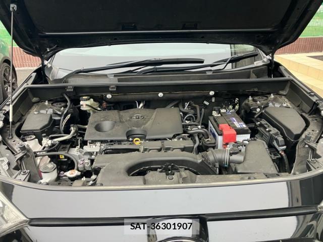 Toyota RAV4 2021-07 7562725-12