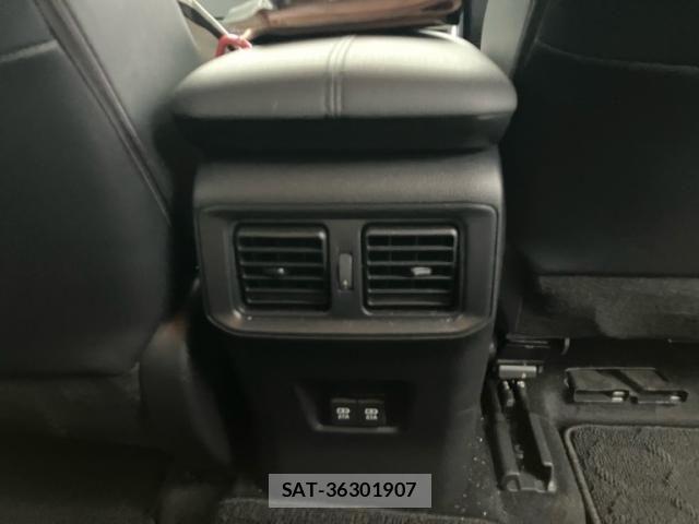 Toyota RAV4 2021-07 7562725-18