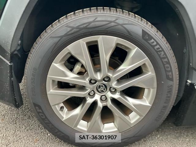 Toyota RAV4 2021-07 7562725-6