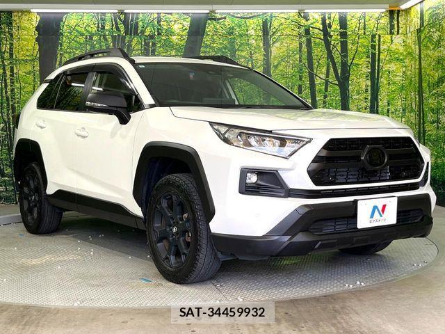 Toyota RAV4 2023-07 7562723-15