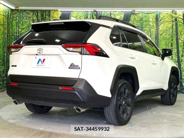 Toyota RAV4 2023-07 7562723-16