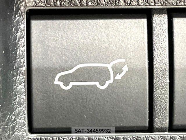Toyota RAV4 2023-07 7562723-5