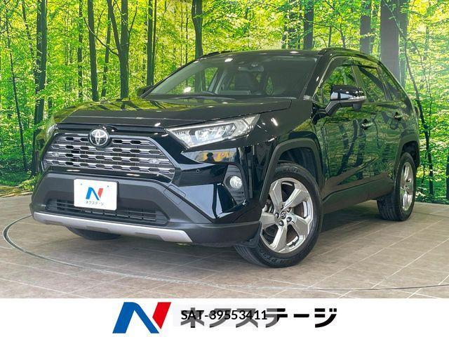 Toyota RAV4 2019-05 7562727-0