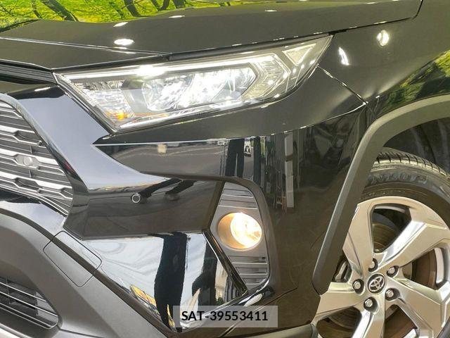 Toyota RAV4 2019-05 7562727-11