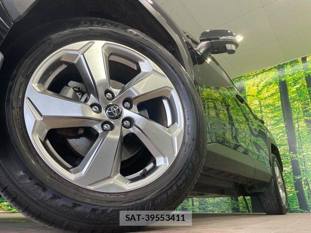 Toyota RAV4 2019-05 7562727-12