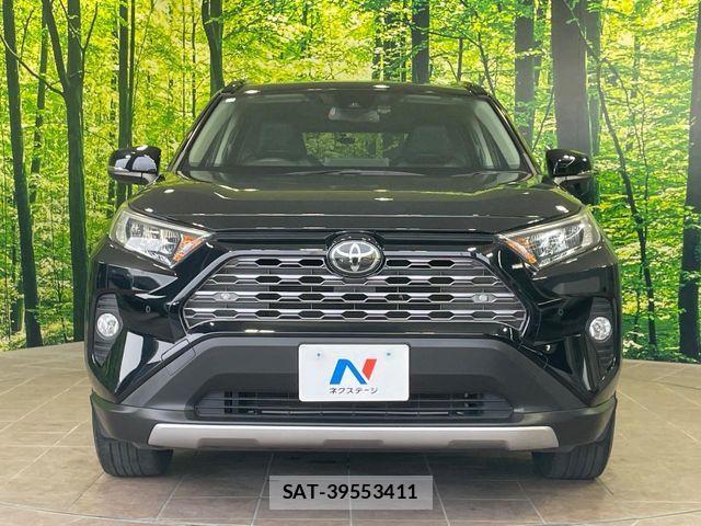 Toyota RAV4 2019-05 7562727-13