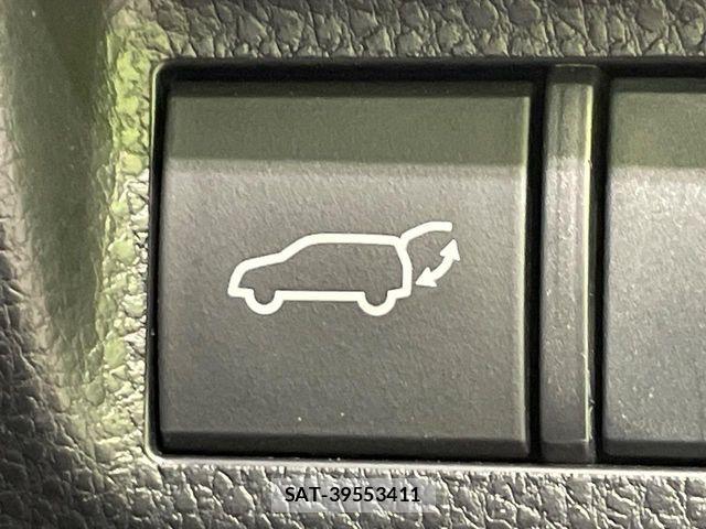 Toyota RAV4 2019-05 7562727-6