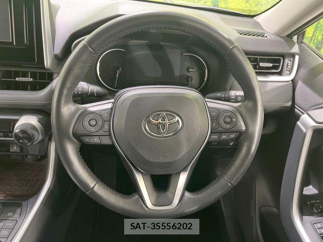Toyota RAV4 2019-07 7562730-10