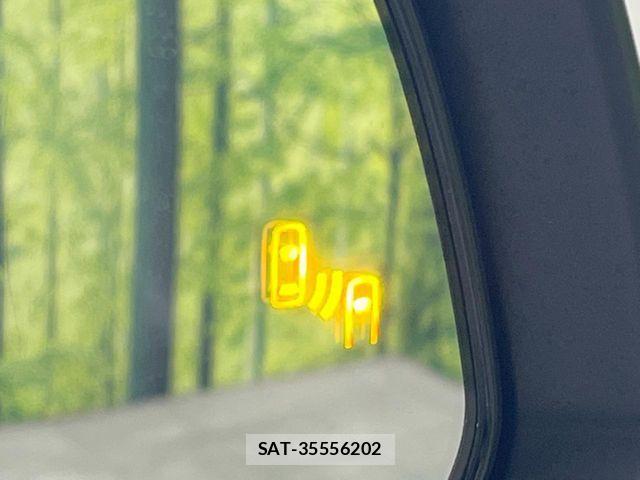Toyota RAV4 2019-07 7562730-4