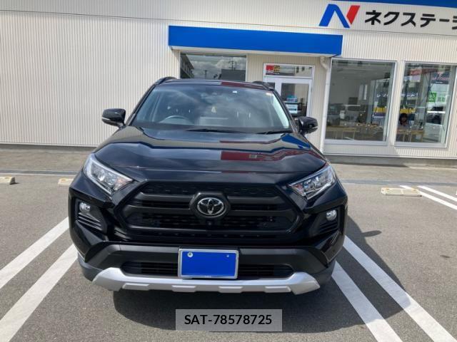Toyota RAV4 2021-08 7562729-0
