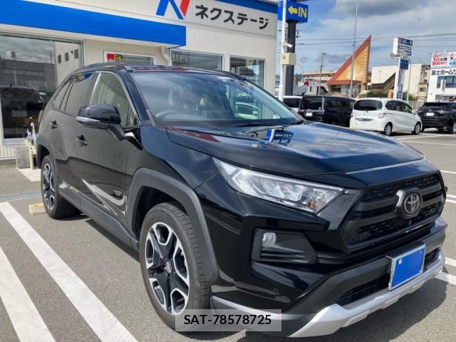 Toyota RAV4 2021-08 7562729-1