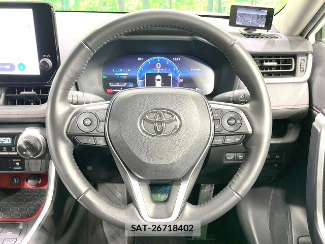 Toyota RAV4 2022-12 7562720-12