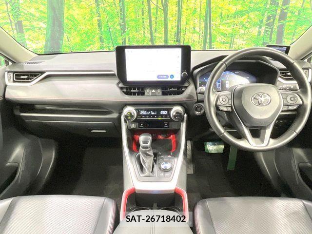 Toyota RAV4 2022-12 7562720-1