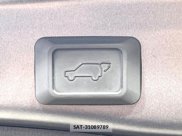 Toyota RAV4 2023-03 7562718-6