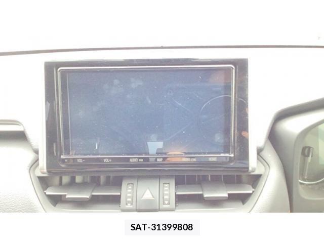 Toyota RAV4 2019-07 7562728-11