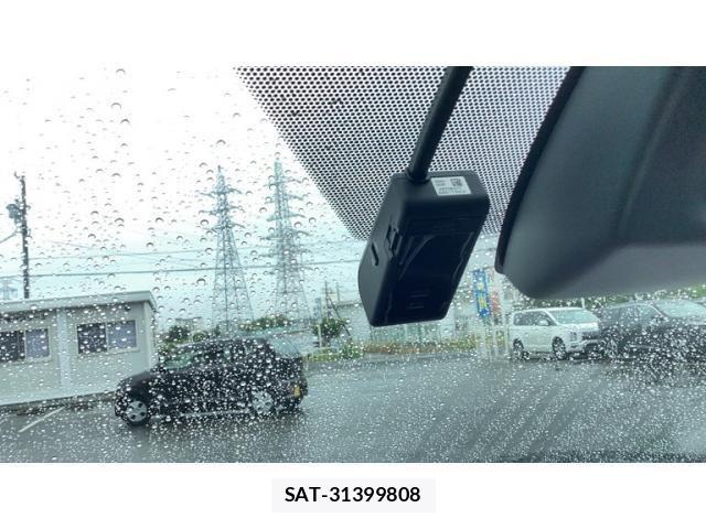 Toyota RAV4 2019-07 7562728-12