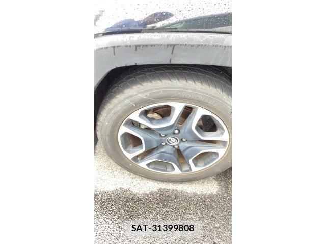 Toyota RAV4 2019-07 7562728-5