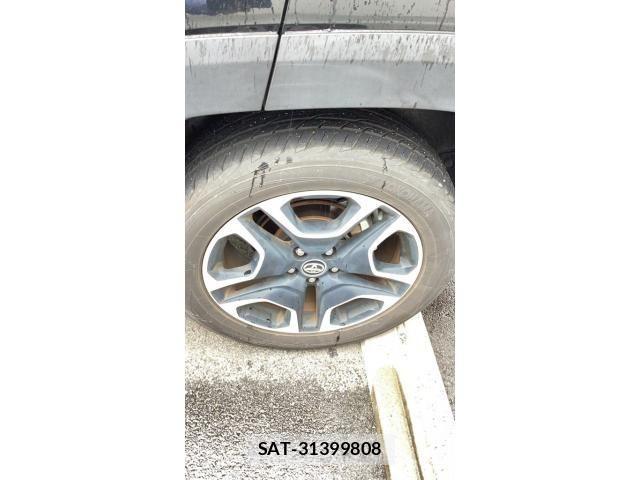 Toyota RAV4 2019-07 7562728-6